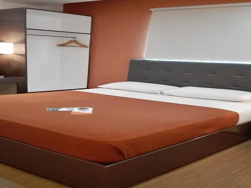 Oyo 24H City Hotel Near Makati Medical Center Makati City Philippines
