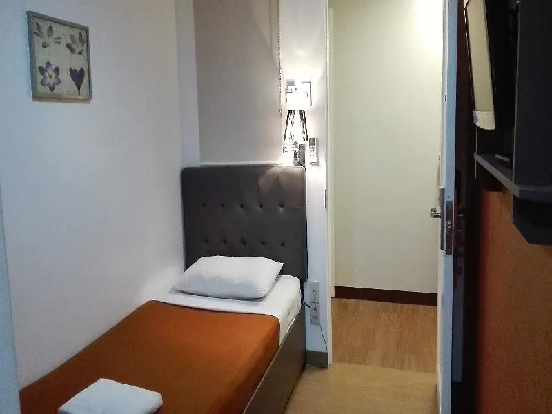 Oyo 24H City Hotel Near Makati Medical Center Makati City 2*,